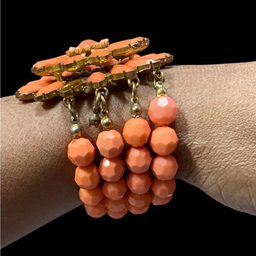 Vintage Orange Floral Stretch Bracelet